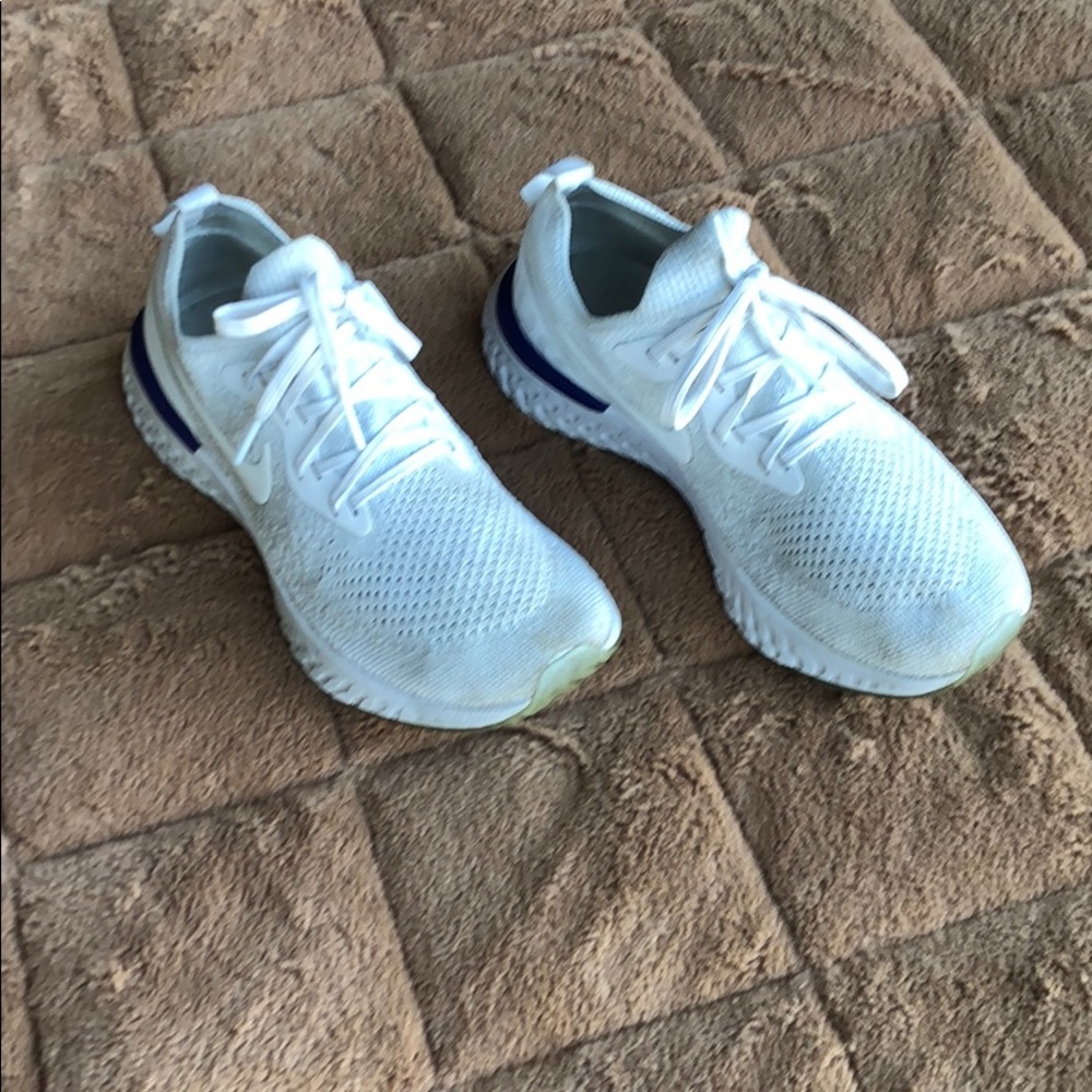 ❤️Nike EPICREACT white